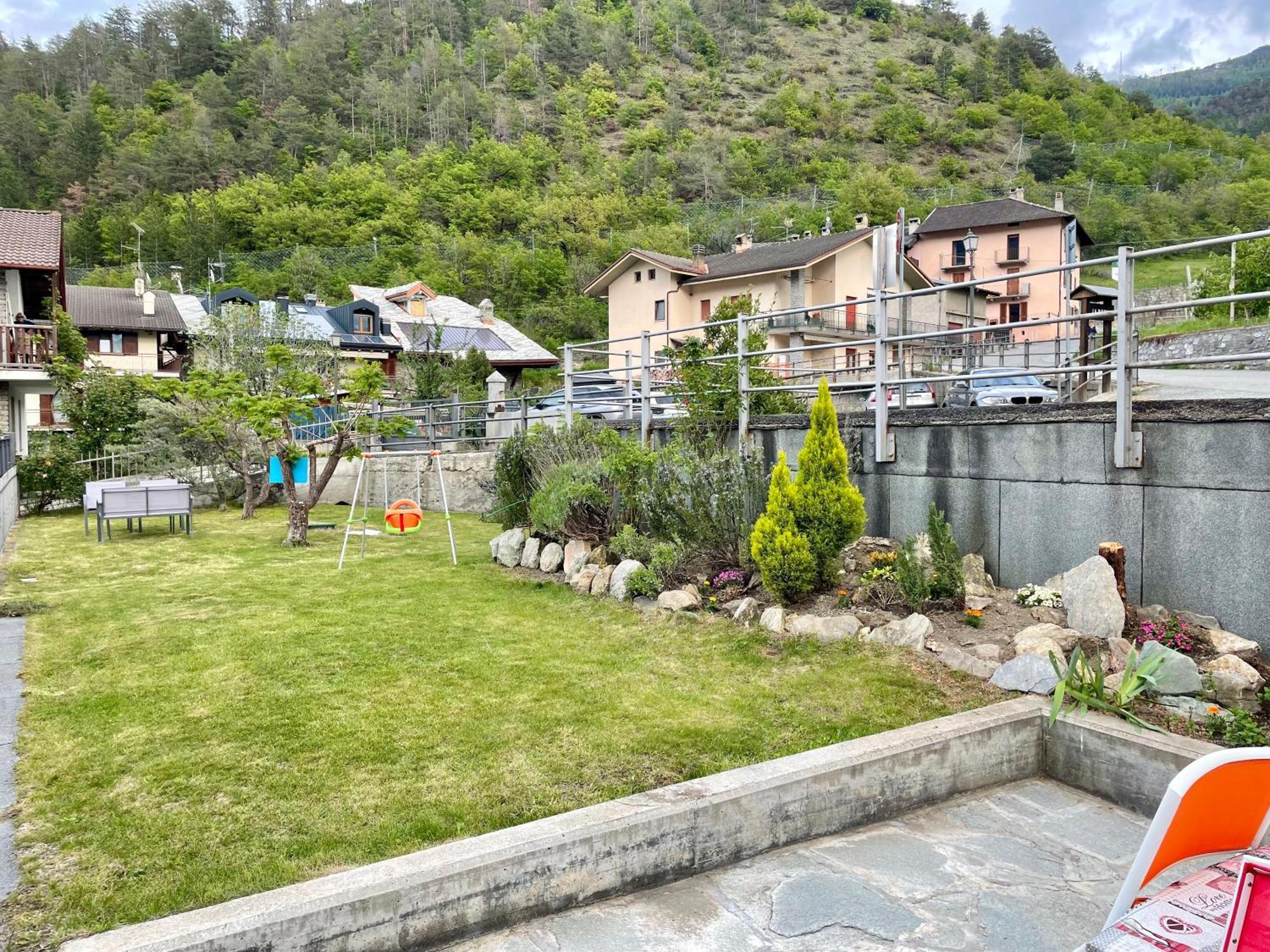Casa Kristel Cir Comunale N 14 아오스타 외부 사진