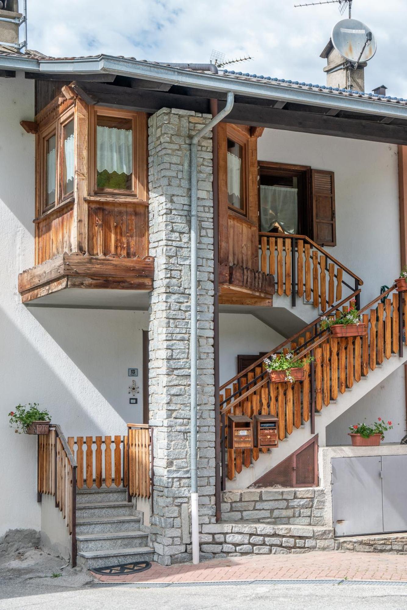 Casa Kristel Cir Comunale N 14 아오스타 외부 사진