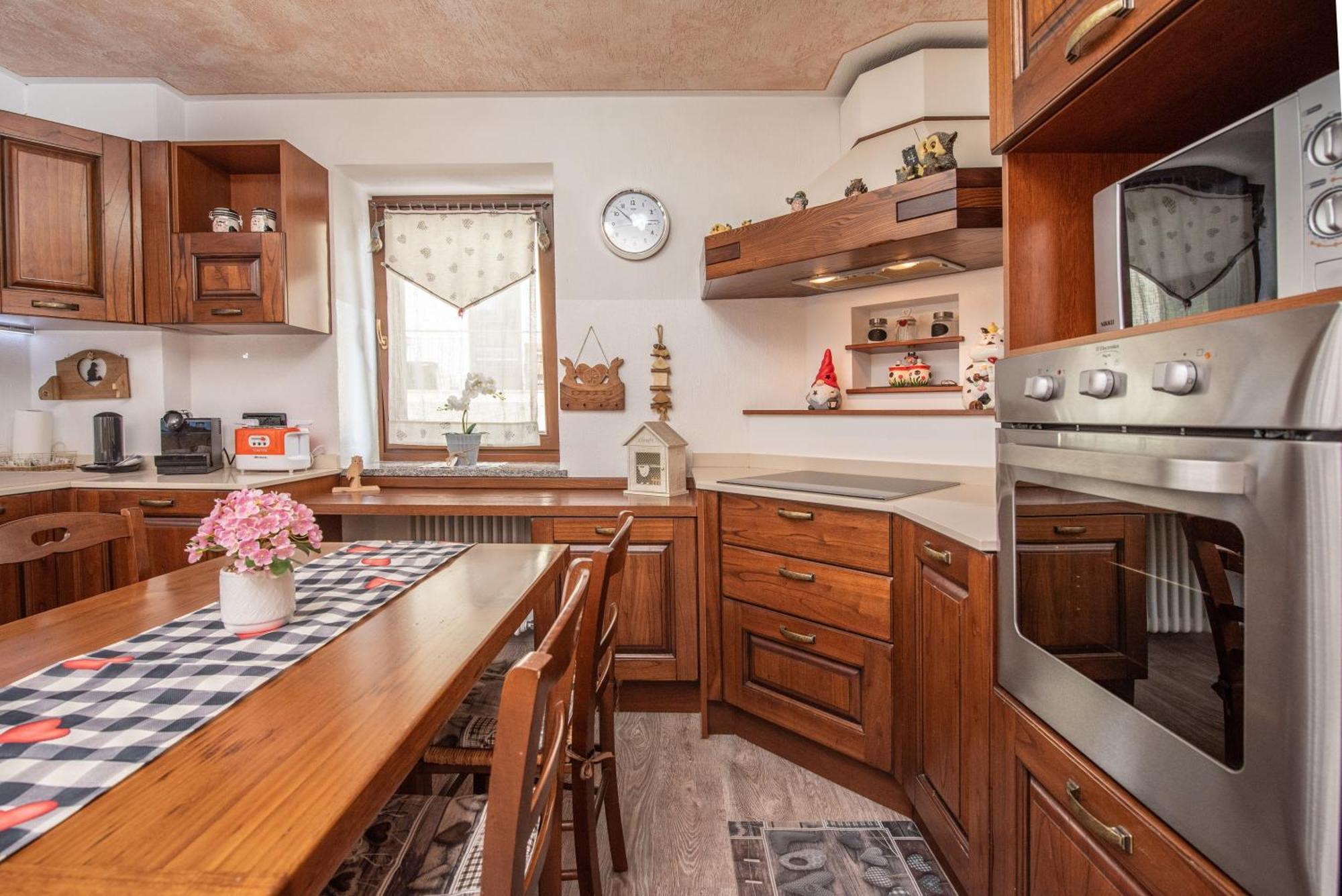 Casa Kristel Cir Comunale N 14 아오스타 외부 사진